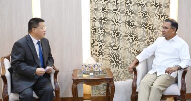 প্রধানমন্ত্রী তারেক রহমানকে চীন সফরের আমন্ত্রণ