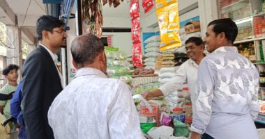 দোকানে মূল্য তালিকা না থাকায় ভ্রাম্যমাণ আদালতের জরিমানা