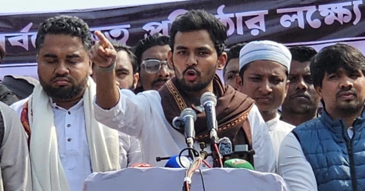 আমেরিকা-লন্ডন থেকে অতিথি পাখিদের মতো ঘুরতে আসা নাগরিকদের মনোনয়ন দিচ্ছে একটি দল : আসিফ মাহমুদ