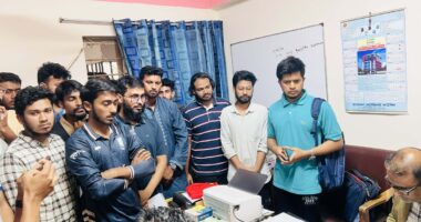 উচ্চ আদালতের রায়ে ডিভিএম পুনঃঅন্তর্ভুক্তির দাবিতে পবিপ্রবির ভর্তিকৃত ডিভিএম শিক্ষার্থীদের স্মারকলিপি