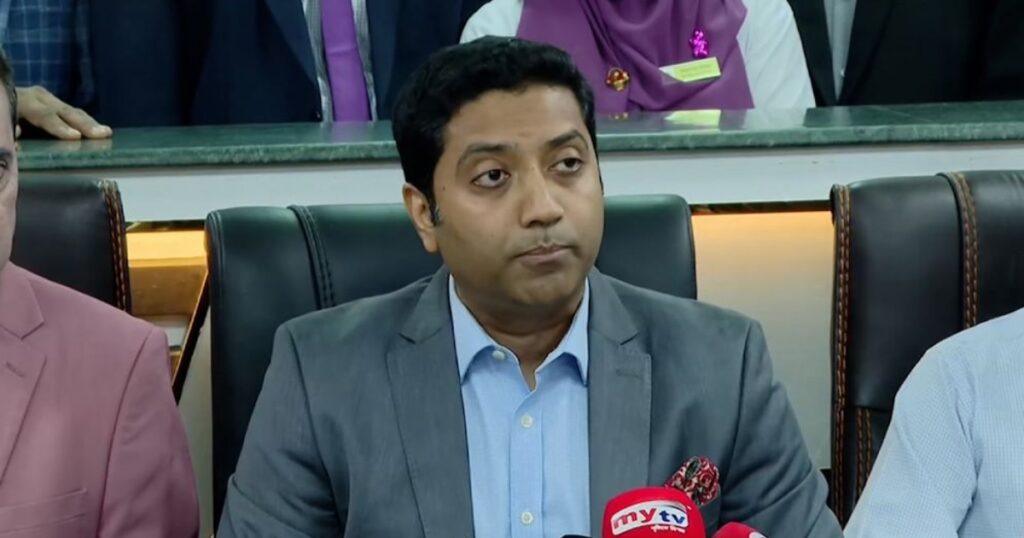 দলীয় পরিচয়ে চাঁদাবাজির সুযোগ দেবে না সরকার : ববি হাজ্জাজ