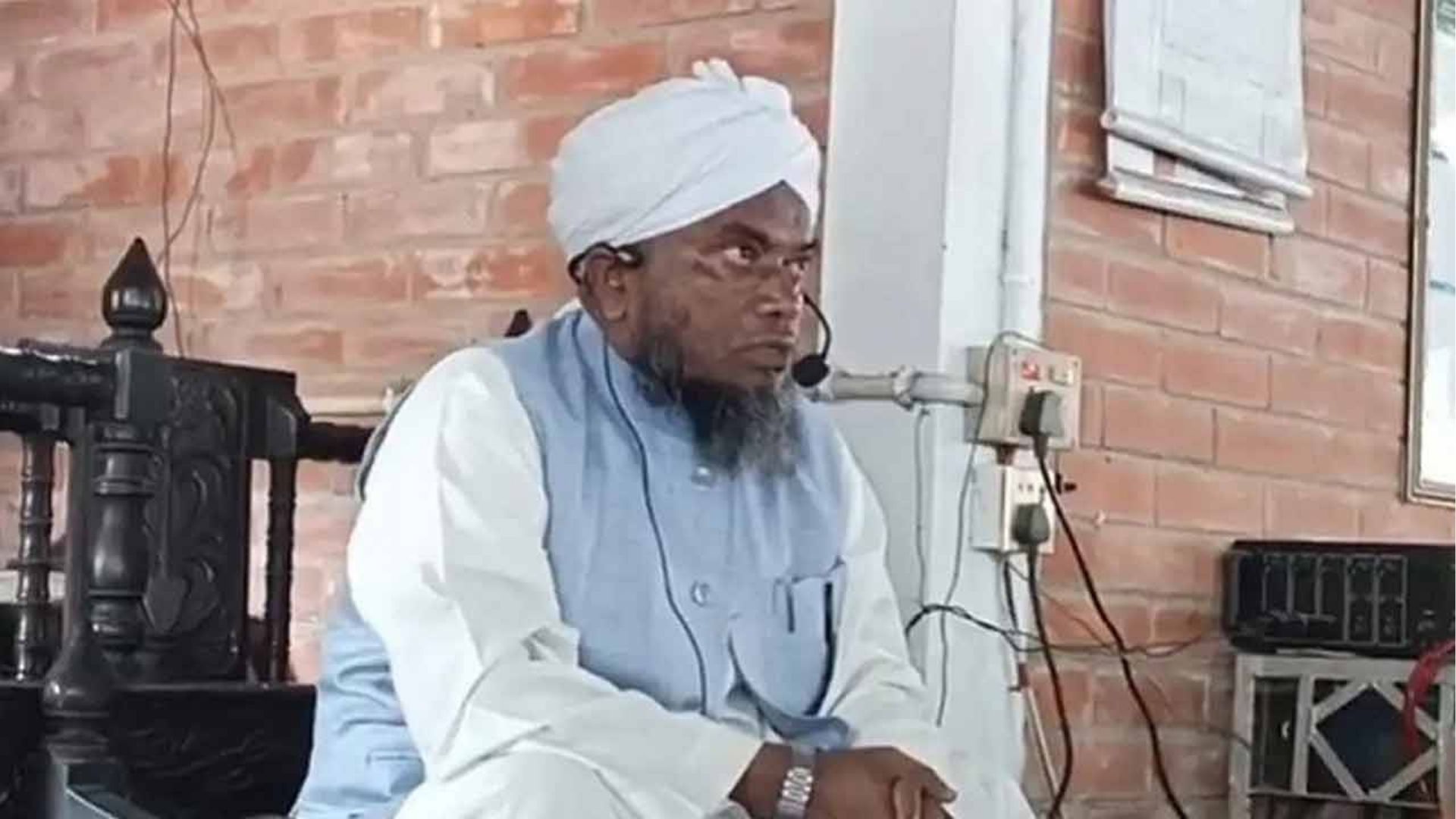 মসজিদের ইমাম থেকে এমপি হলেন আবুল হাসান