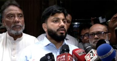 নিত্যপণ্যের দাম বাড়িয়ে জনগণের পকেট আর কাটতে দেওয়া হবে না : ইশরাক হোসেন