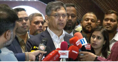 সংবিধান অনুযায়ী সংস্কার পরিষদের কোনো অস্তিত্ব নেই, যদি আইনে পরিণত হয় তখন দেখা যাবে: স্বরাষ্ট্রমন্ত্রী