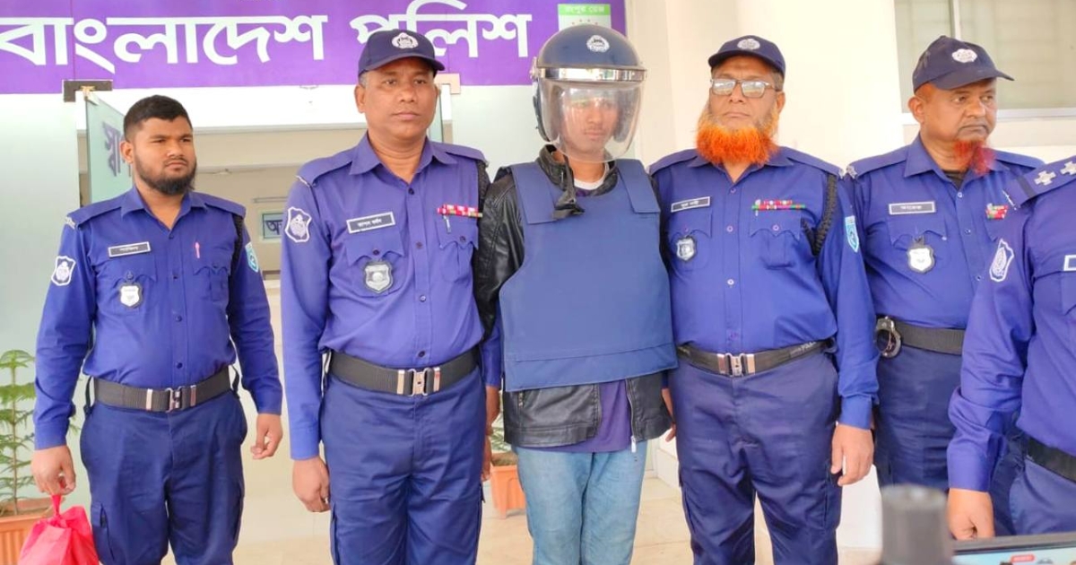 দিনাজপুরে চাচাতো ভাইয়ের হাতে নির্মমভাবে খুন ৭ বছরের শিশু সামস , কাঁটা হয় গলা , হাত ও পায়ের রগ