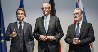 তেহরানকে হামলা বন্ধের আহ্বান, মধ্যপ্রাচ্যে স্বার্থ রক্ষায় প্রস্তুত যুক্তরাজ্য, ফ্রান্স ও জার্মানি