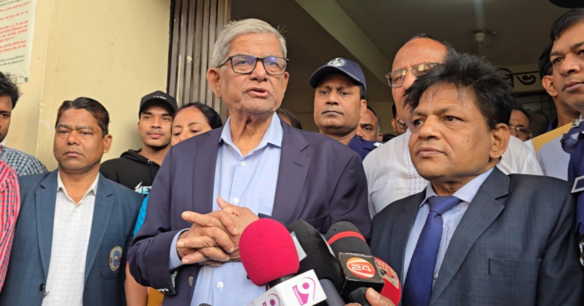 এখনই রাষ্ট্রপতি নির্বাচনের আলোচনা কেন? সংবিধান অনুযায়ী, বর্তমান রাষ্ট্রপতির মেয়াদ তো শেষ হয়নি : মির্জা ফখরুল ইসলাম