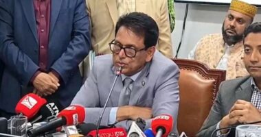 শিক্ষকদের প্রশাসনিক সমস্যার দ্রুত সমাধানের নির্দেশ শিক্ষামন্ত্রীর