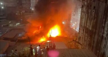 টঙ্গীর মার্কেটে আগুন, পুড়ে গেছে ১৩ দোকান