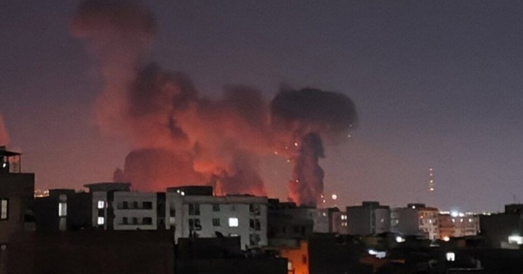 ইরানের রাজধানীতে ব্যাপক হামলা চালাচ্ছে ইসরায়েল