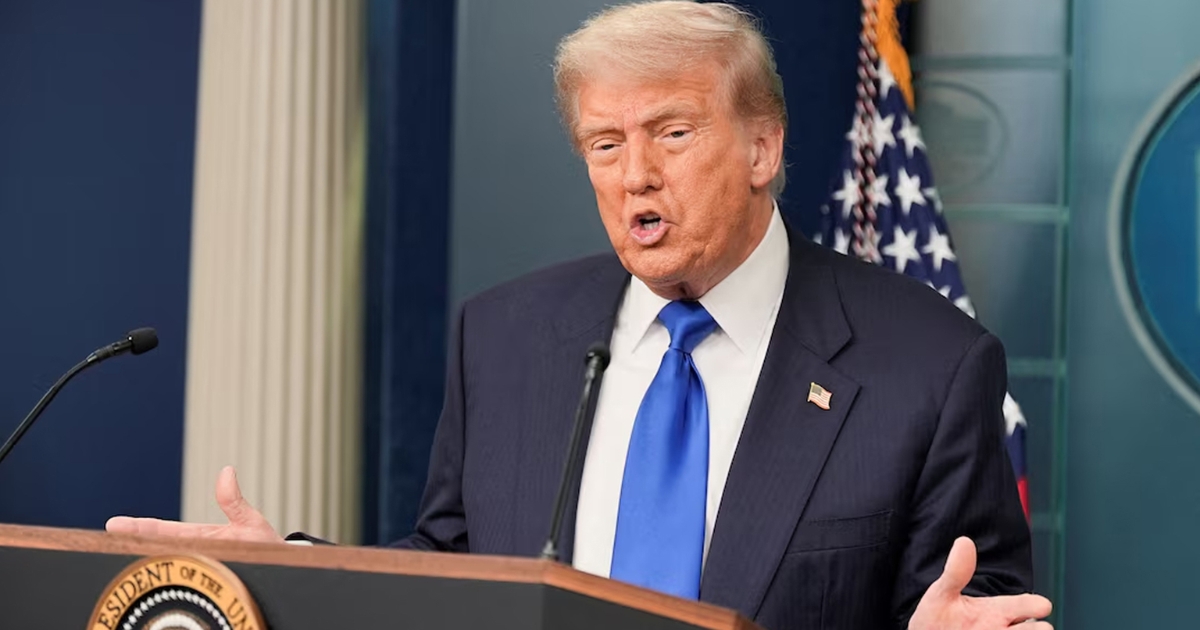 ইরানের বিরুদ্ধে যুদ্ধ শুরু করে বিশ্বের উপকার করেছে যুক্তরাষ্ট্র : ট্রাম্প