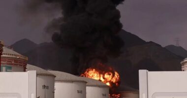 ছড়িয়ে পড়ছে ভয়াবহ যুদ্ধ, কাতার, বাহরাইন, সৌদি ও আমিরাতে মুহুর্মুহু হামলা