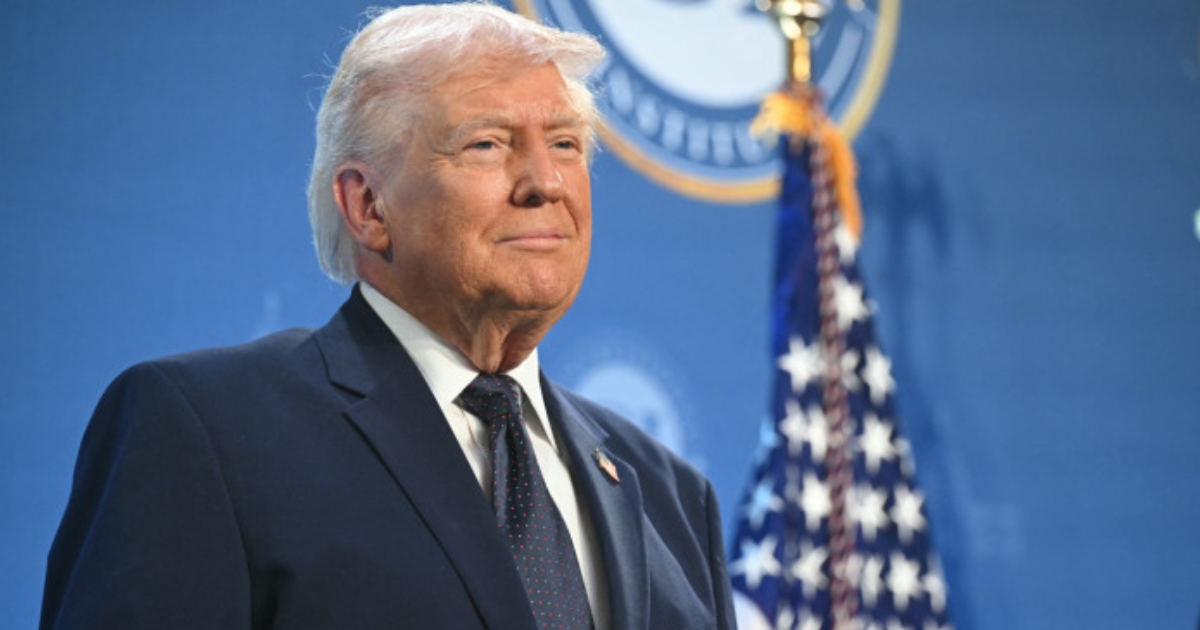 ট্রাম্পকে ইরান যুদ্ধ থেকে সরে আসার পরামর্শ দিচ্ছেন উপদেষ্টারা