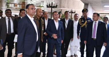 প্রথম অধিবেশনে যোগ দিতে সংসদ ভবনে পৌঁছেছেন প্রধানমন্ত্রী তারেক রহমান