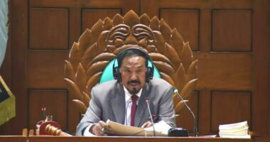 বিরোধী দলের ওয়াকআউটে সংসদ অধিবেশন রোববার পর্যন্ত মুলতবি ঘোষণা