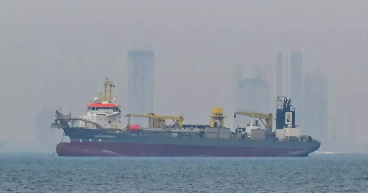 ইরানের অনুমতি নিয়ে হরমুজ পার হল তুরস্কের জাহাজ