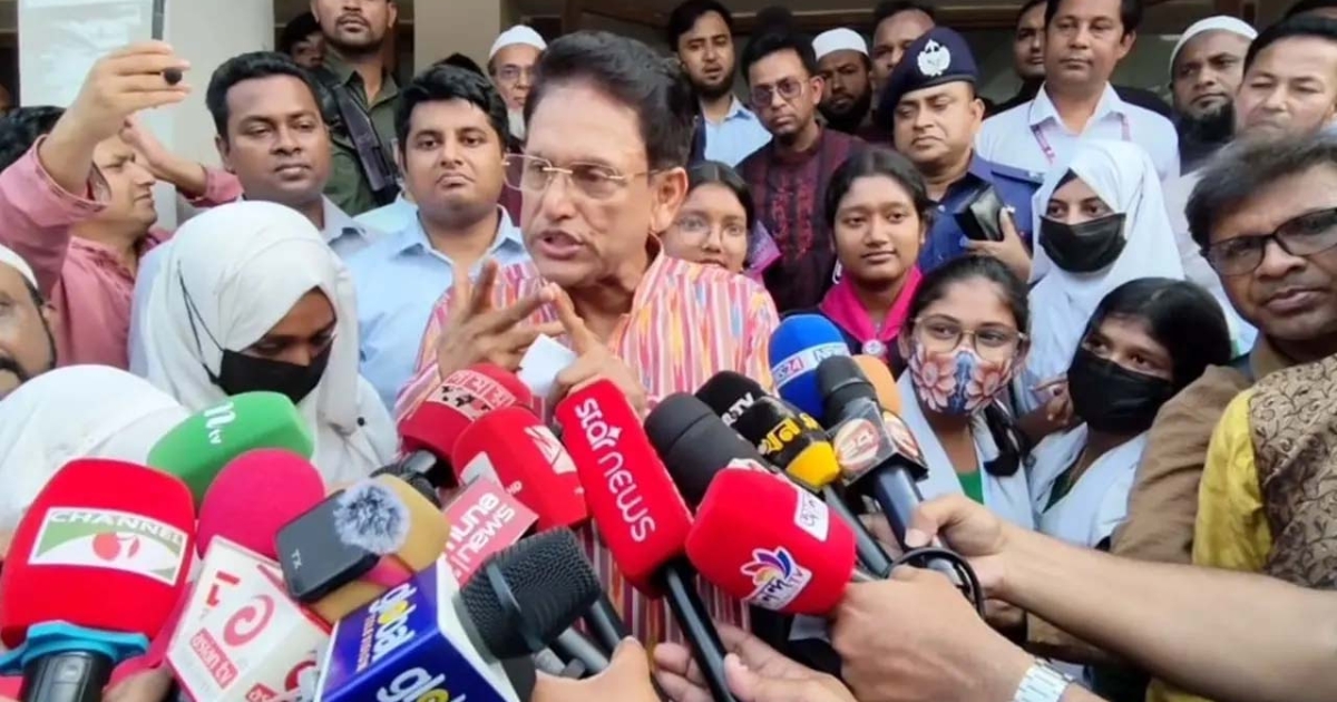 শিক্ষার্থীদের রাস্তায় দাঁড় করিয়ে অতিথিকে শুভেচ্ছা জানানো সম্পূর্ণ নিষিদ্ধ : শিক্ষামন্ত্রী