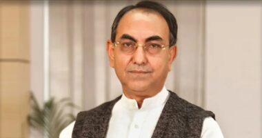 আজ এয়ার অ্যাম্বুলেন্সে সিঙ্গাপুর নেয়া হবে মির্জা আব্বাসকে