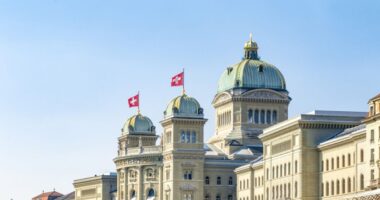 ইরান যুদ্ধ প্রসঙ্গে যুক্তরাষ্ট্রের আকাশসীমা ব্যবহারের অনুরোধ প্রত্যাখ্যান সুইজারল্যান্ডের