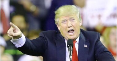 ইরান ইস্যুতে সহায়তা না করলে ন্যাটোর ভবিষ্যৎ ‘ভয়াবহ’ : ট্রাম্পের হুঁশিয়ারি