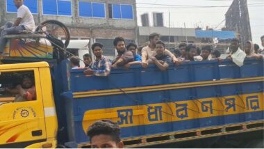 ঈদযাত্রায় গণপরিবহণ সংকট, ট্রাক-পিকআপে বাড়ি ফিরছে মানুষ