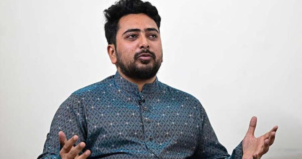 ভেদাভেদ ভুলে ঈদের আনন্দে শামিল হওয়ার আহ্বান নাহিদ ইসলামের