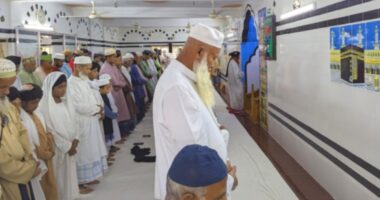 সৌদি আরবের সাথে মিল রেখে আজ ঈদুল ফিতর উৎযাপন