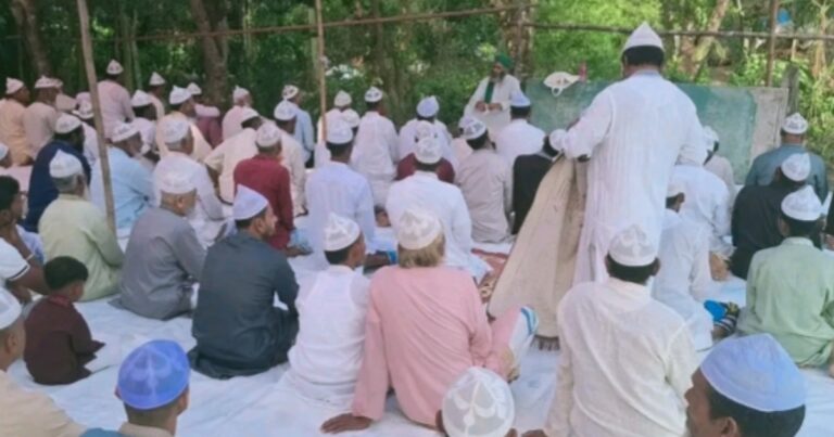 সৌদির সঙ্গে মিল রেখে মুন্সিগঞ্জের ৯ গ্রামে আগাম ঈদ উদযাপন