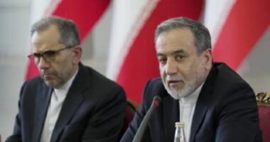 যুদ্ধ বন্ধে আবার হামলা হবে না, এমন নিশ্চয়তা চায় ইরান