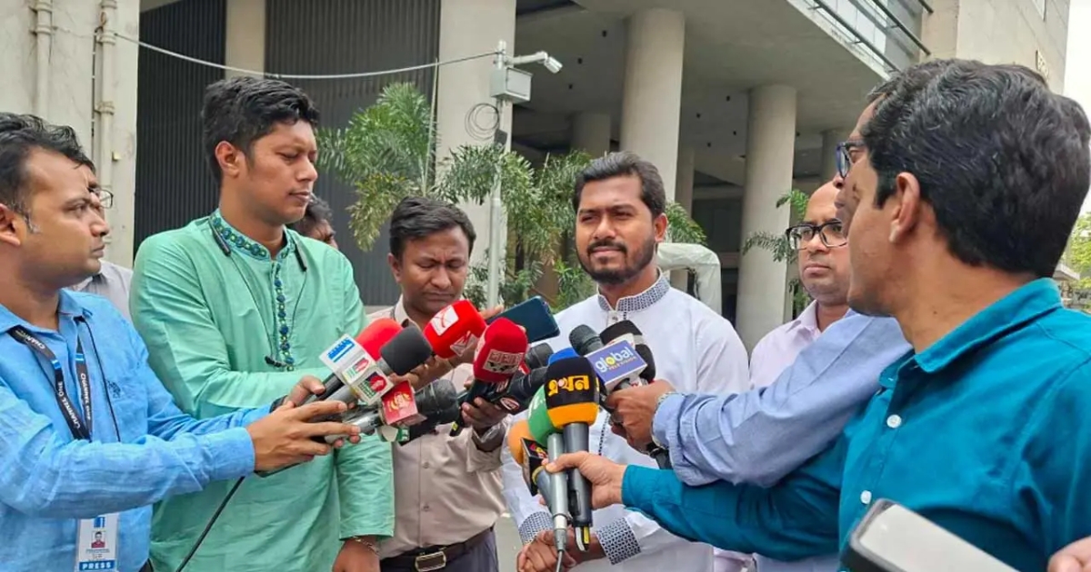 বিদেশে উচ্চশিক্ষার জন্য শিক্ষার্থীদের ব্যাংক গ্যারান্টির সাপোর্টে ১০ লাখ টাকার ঋণ দেওয়ার নির্দেশ