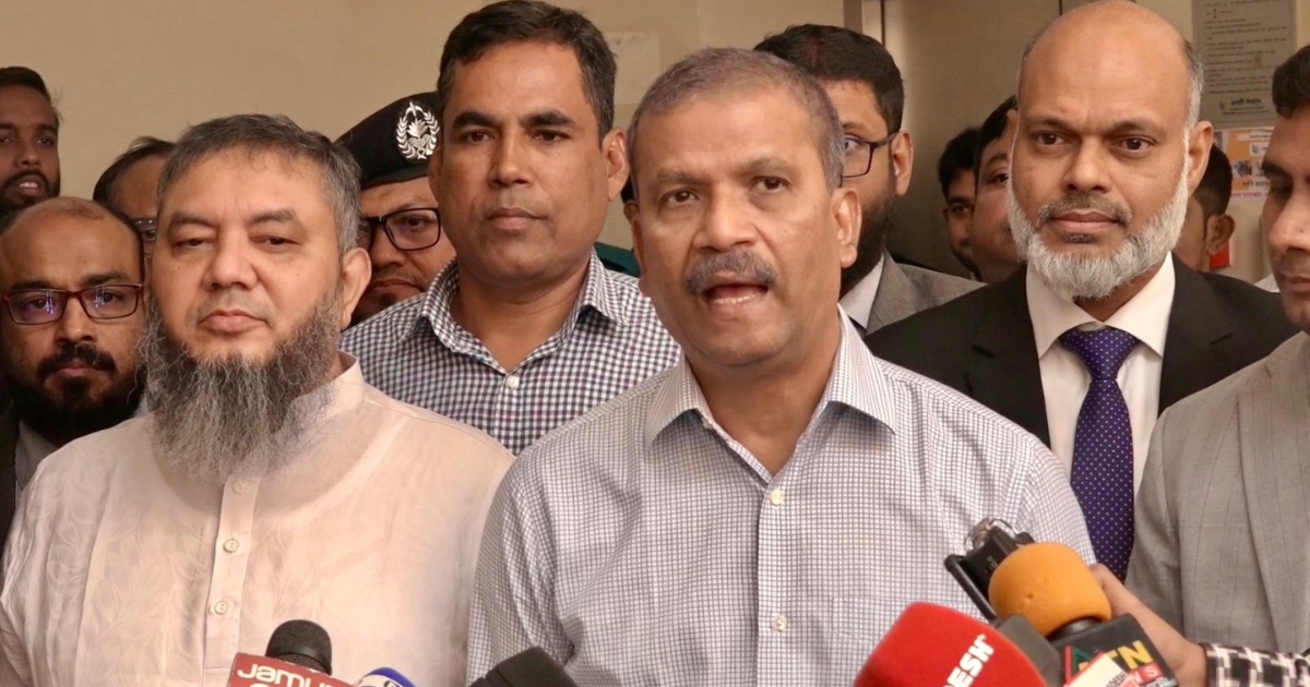 জুলাই যোদ্ধাদের দায়মুক্তি অধ্যাদেশে, বিএনপি সরকারকে ধন্যবাদ দিলেন আসিফ নজরুল