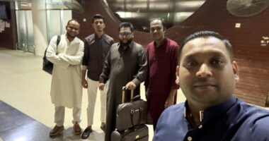 ‘সিংহের মতো বাঁচতে চাই, কিন্তু সিন্ডিকেটের গুলিতে সন্তানদের এতিম করতে চাই না, তাই দেশ ছেড়ে চলে যাচ্ছি’