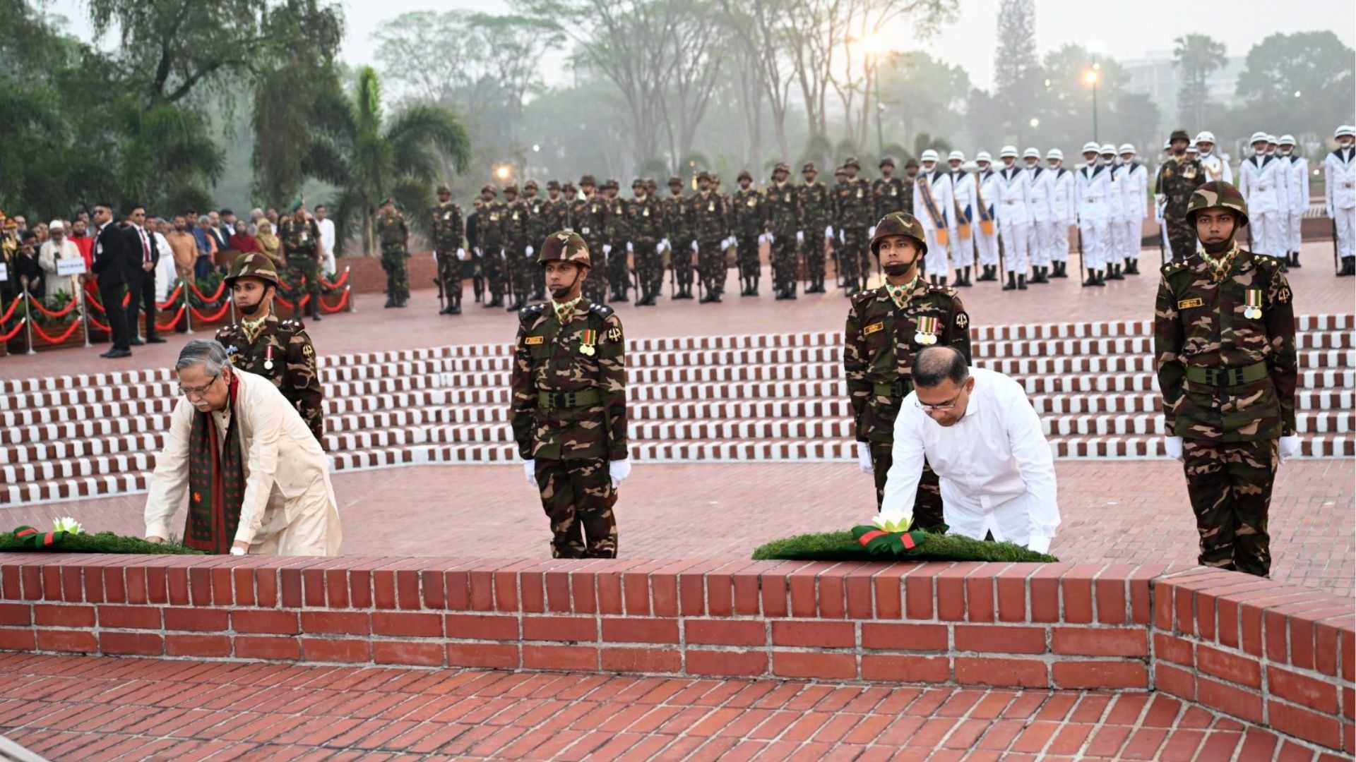স্বাধীনতা দিবসে জাতীয় স্মৃতিসৌধে রাষ্ট্রপতি ও প্রধানমন্ত্রীর শ্রদ্ধা