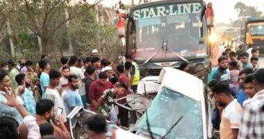 স্টার লাইন বাসের ধাক্কায় বাংলাদেশ খেলাফত মজলিস নেতার পরিবারের ৫ জন নিহত