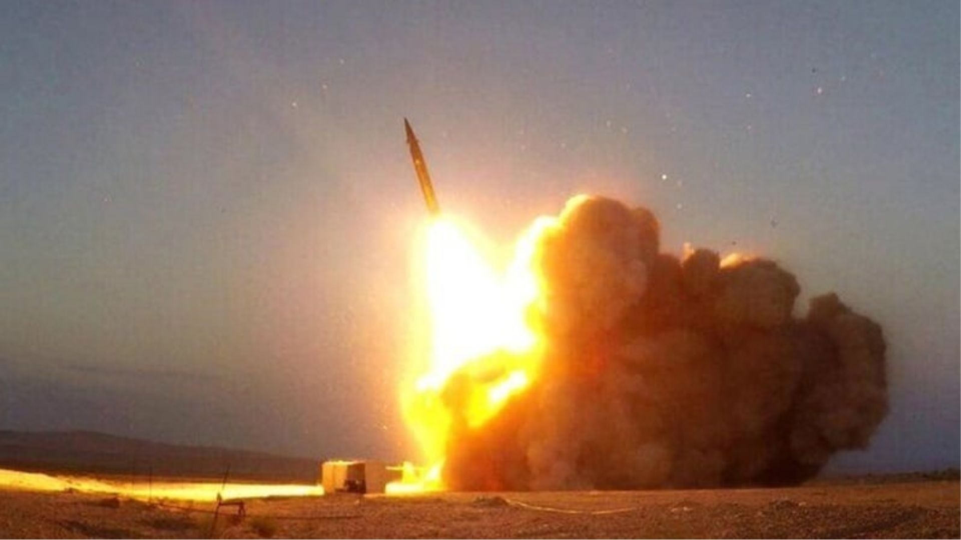 ইসরায়েলি লক্ষ্যবস্তু ও মার্কিন ঘাঁটিতে ইরানের বিধ্বংসী ক্ষেপণাস্ত্র-ড্রোন হামলা