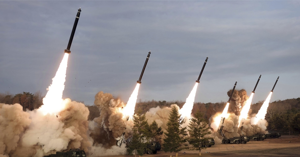 কয়েক মিনিটের ব্যবধানে ইসরায়েলে দুই দফা মিসাইল ছুড়ল ইরান