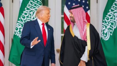 এখনও ইরানে হামলা অব্যাহত রাখতে যুক্তরাষ্ট্রকে সৌদি আরবের আহ্বান