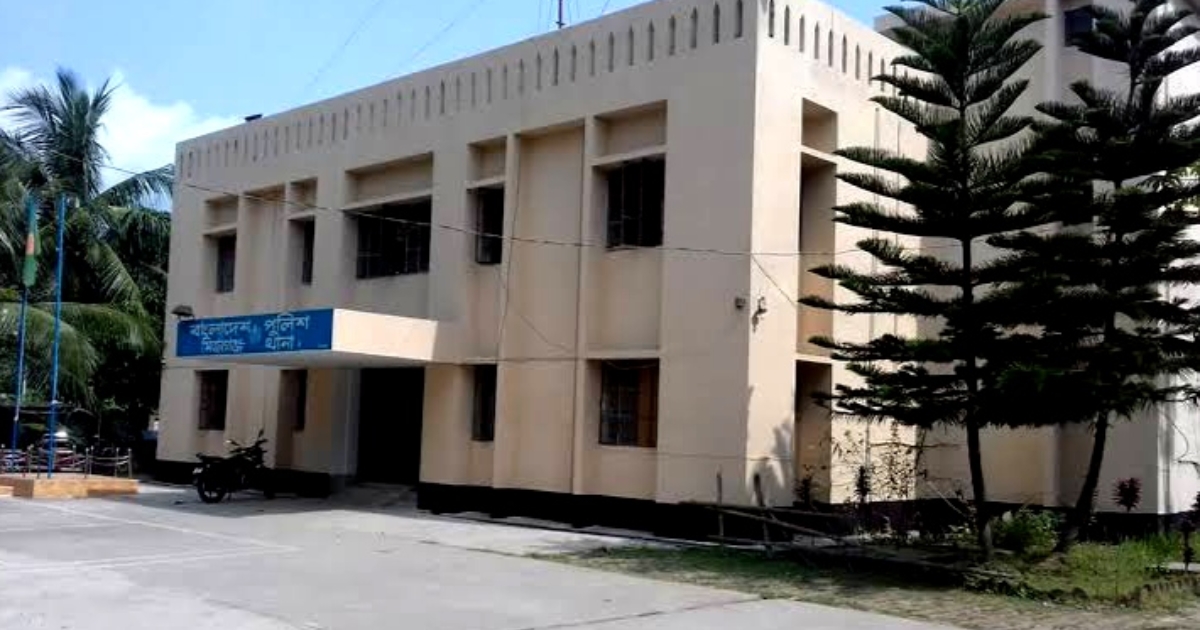 মির্জাগঞ্জে বেপরোয়া টমটমের ধাক্কায় প্রাণ গেল তরুণীর