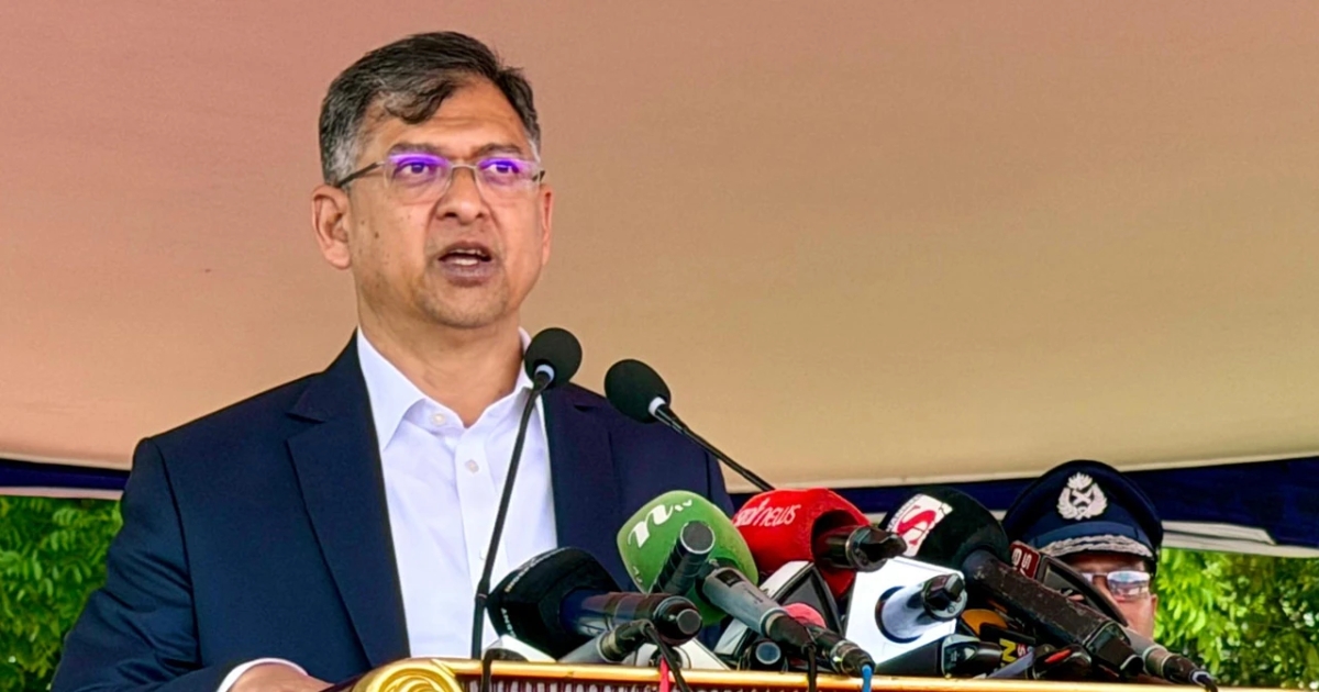 আন্তর্জাতিক বাজারে ঊর্ধ্বগতি হলেও দেশে বাড়ছে না তেলের দাম : স্বরাষ্ট্রমন্ত্রী