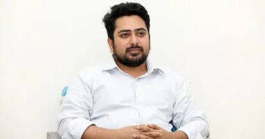 পবিত্র ওমরাহ করতে সৌদি যাচ্ছেন বিরোধীদলীয় চিফ হুইপ নাহিদ ইসলাম