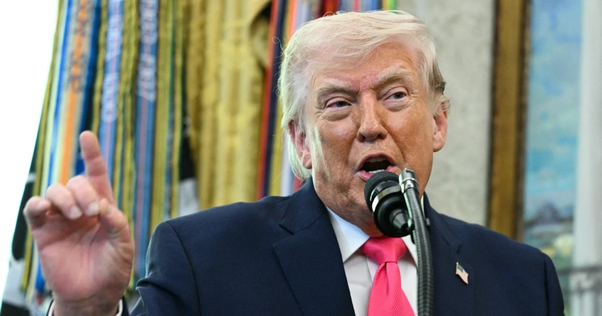 পরমাণু অস্ত্র না ছাড়লে ইরান নামে কোনো দেশ থাকবে না : ট্রাম্পের হুঁশিয়ারি