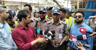 মানুষ ও যানবাহন চলাচলে ভোগান্তি করলে কঠোর অভিযানের হুঁশিয়ারি : ডিএমপি