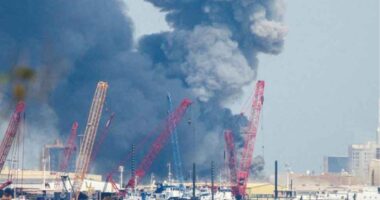 সৌদিতে ইরানি হামলায় ২০০ মার্কিন সেনা হতাহতের দাবি আইআরজিসির