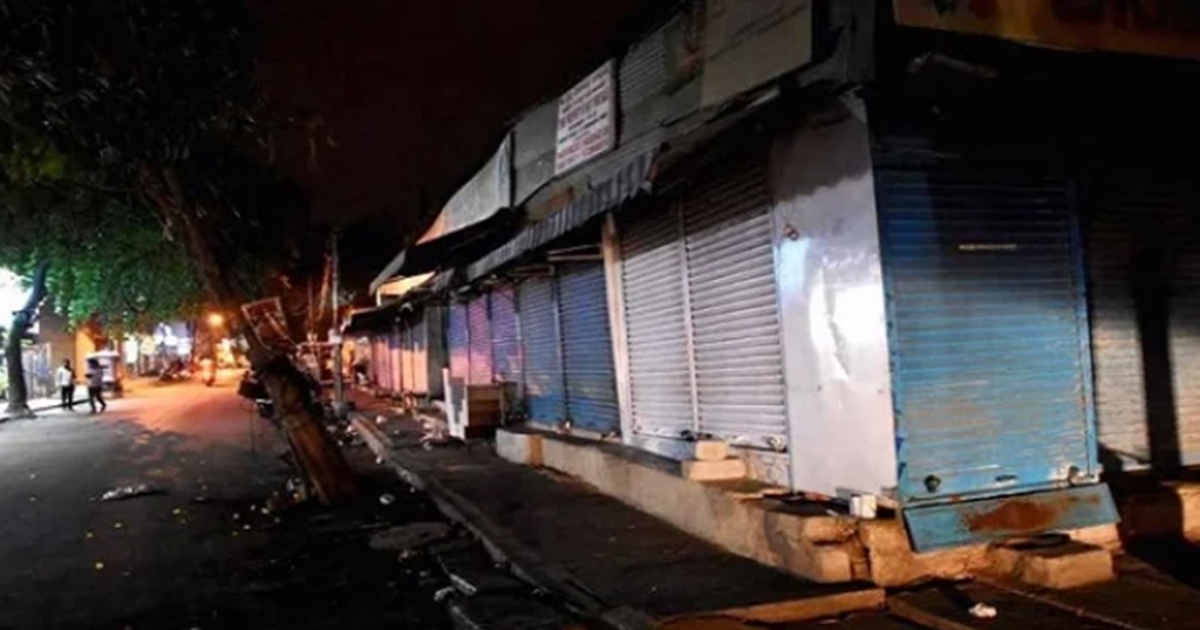 বিদ্যুৎ সাশ্রয়ে সারাদেশে রাত ৮টার মধ্যে দোকানপাট বন্ধের সিদ্ধান্ত