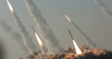 মার্কিন আগ্রাসনের প্রতিশোধ নিতে একযোগে কুয়েত, বাহরাইন এবং জর্ডানে ইরানের হামলা