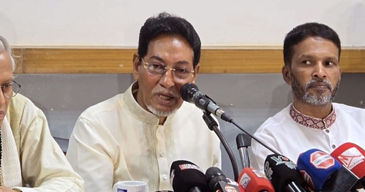 অন্য কেউ সরকারে এলে জ্বালানি তেলের দাম বাড়ানো ছাড়া উপায় ছিল না : চিফ হুইপ