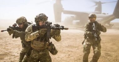 নিখোঁজ পাইলটকে উদ্ধারে ইরানে মার্কিন স্পেশাল ফোর্স, চলছে তুমুল লড়াই