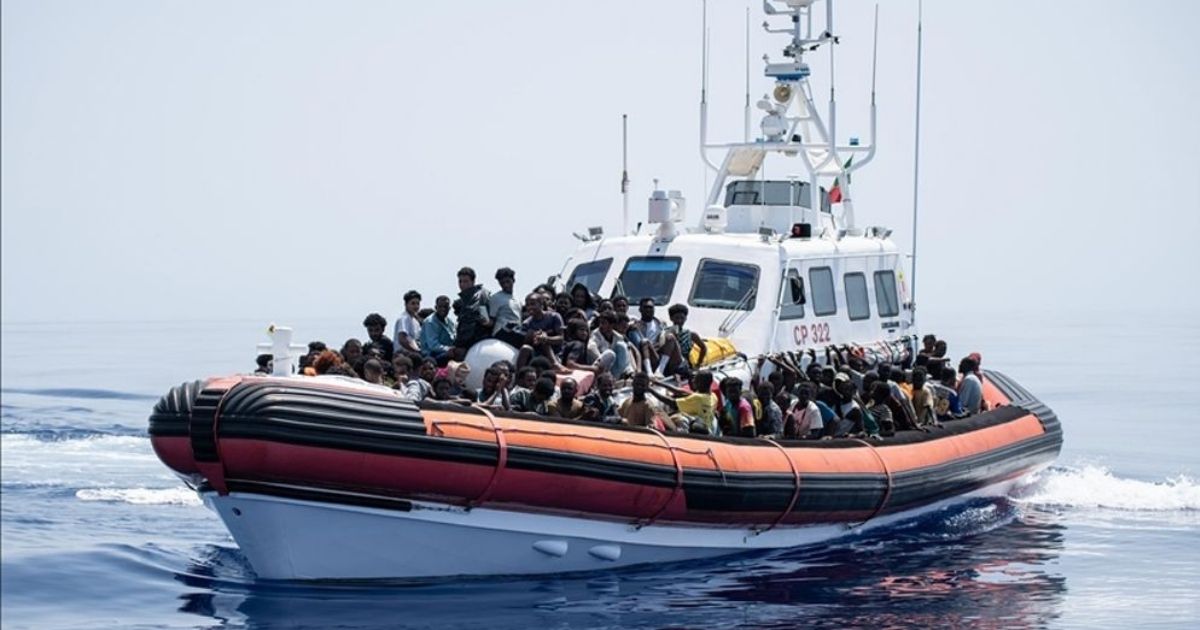 ভূমধ্যসাগরে নৌযান ডুবে ৭০ অভিবাসনপ্রত্যাশী নিখোঁজ