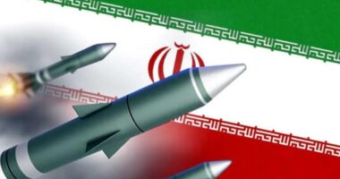 পারমাণবিক বোমার চেয়েও কার্যকর অস্ত্র পেয়ে গেছে ইরান !