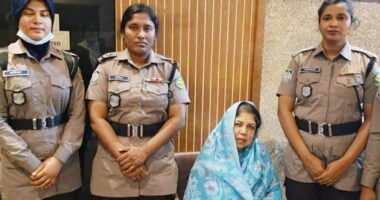 লালবাগ থানার হত্যাচেষ্টা মামলায় গ্রেপ্তার সাবেক স্পিকার শিরীন শারমিন